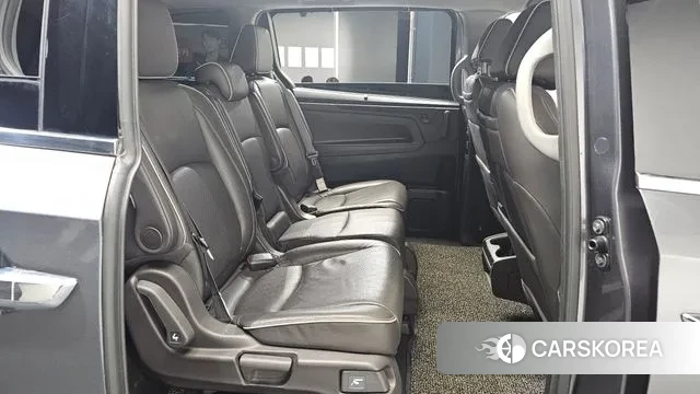 Honda Odyssey 2021 Серый из Кореи, фото 3