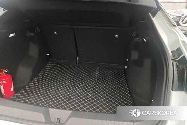 Volkswagen ID.4 X 2023 Белый из Китая, фото 3