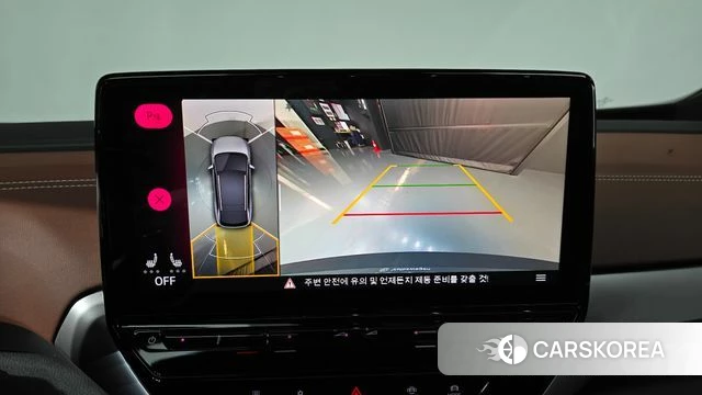 Volkswagen ID.4 2023 Белый из Кореи, фото 3
