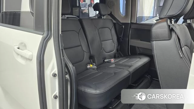 Kia The New Kia Ray EV 2023 Белый из Кореи, фото 3