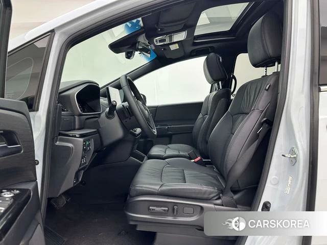 Honda Odyssey 2023 Белый из Китая, фото 3