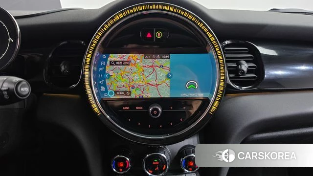 Mini Cooper S 2022 Зеленый из Кореи, фото 3