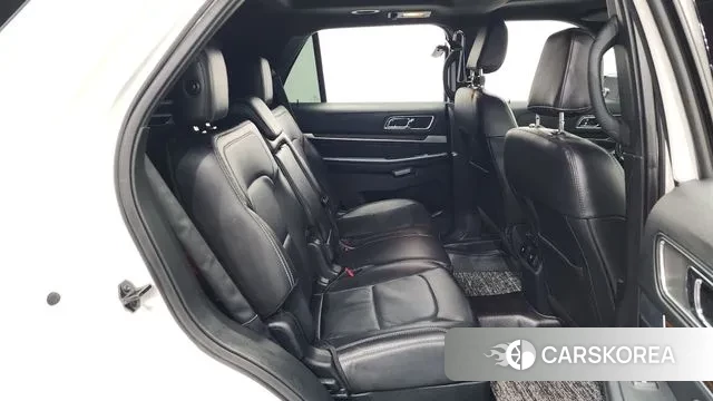 Ford Explorer 2018 Белый из Кореи, фото 3