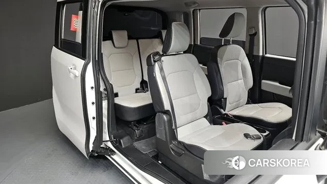 Kia The New Kia Ray EV 2023 Белый из Кореи, фото 3