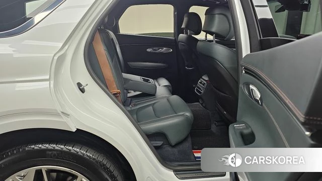 Genesis GV70 2021 Белый из Кореи, фото 3