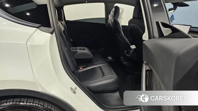 Tesla Model Y 2021 Белый из Кореи, фото 3