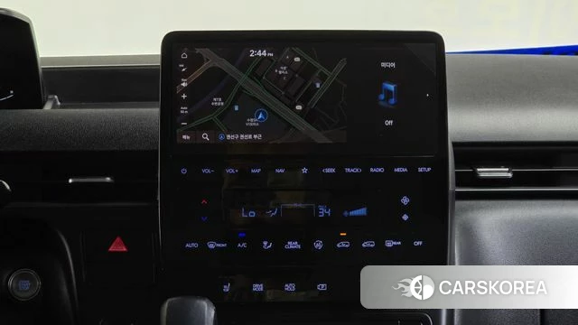 Hyundai Staria 2023 Желтый из Кореи, фото 3