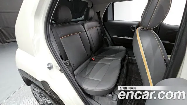 Hyundai Casper 2023 Белый из Кореи, фото 3