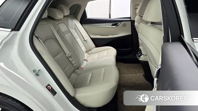 Hyundai The New Grandeur IG Hybrid 2022 Белый из Кореи, фото 3