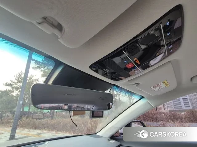 Hyundai Grandeur Hybrid (GN7) 2023 Серебристо-серый из Кореи, фото 3