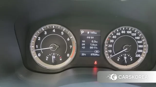 Hyundai Venue 2021 Светло-зеленый из Кореи, фото 3