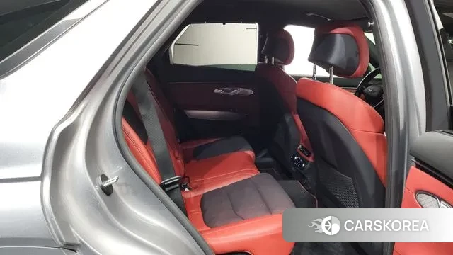 Genesis GV70 2023 Серебристо-серый из Кореи, фото 3