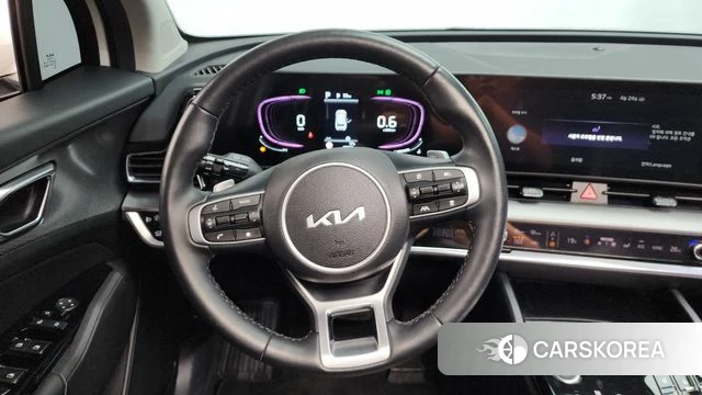 Kia Sportage 5th Generation 2023 Белый из Кореи, фото 3