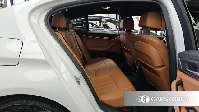 BMW 5 Series (G30) 2020 Белый из Кореи, фото 3