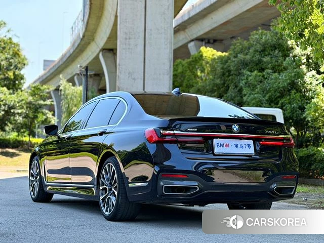 BMW 7 series 2021 Черный из Китая, фото 3