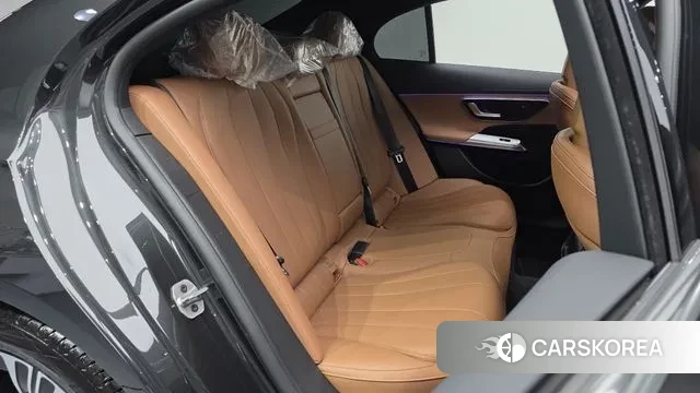 Mercedes-Benz E-Class W214 2025 Серый из Кореи, фото 3