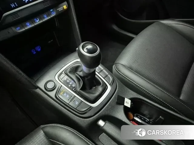 Hyundai Kona 2020 Белый из Кореи, фото 3