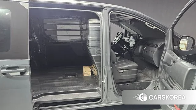 Hyundai Staria 2025 Серый из Кореи, фото 3