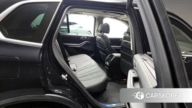 BMW X5 (G05) 2025 Черный из Кореи, фото 3