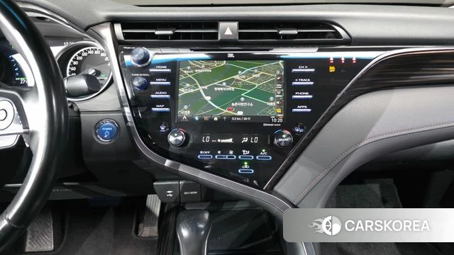 Toyota Camry (XV70) 2018 Белый из Кореи, фото 3