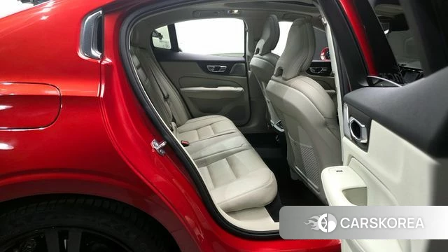 Volvo S60 3rd generation 2020 Красный из Кореи, фото 3