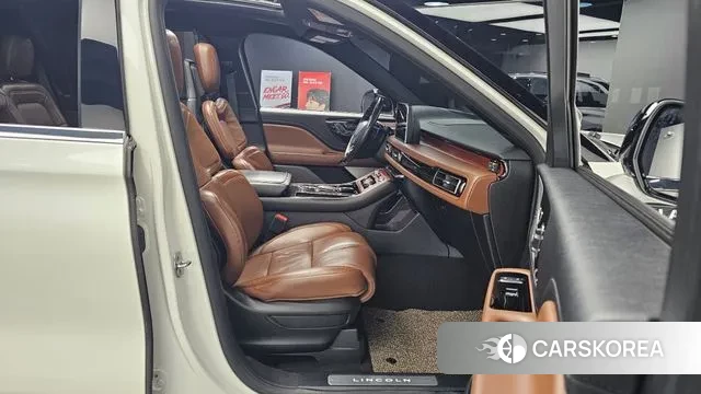 Lincoln Aviator 2nd generation 2020 Белый из Кореи, фото 3