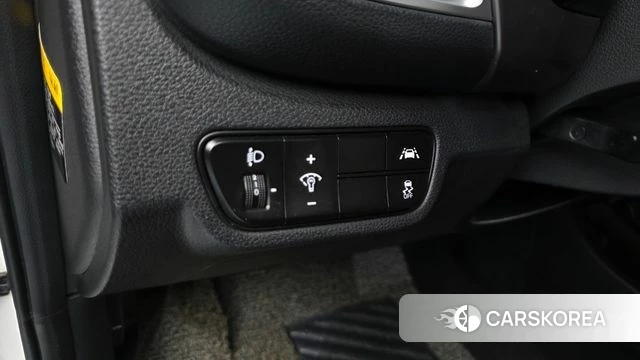 Kia Seltos 2019 Белый из Кореи, фото 3