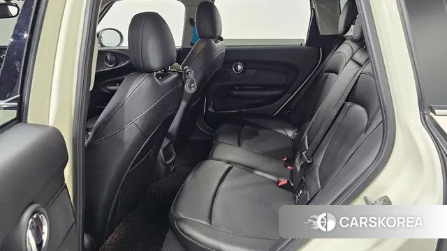 Mini Cooper Clubman 2019 Жемчужный цвет из Кореи, фото 3