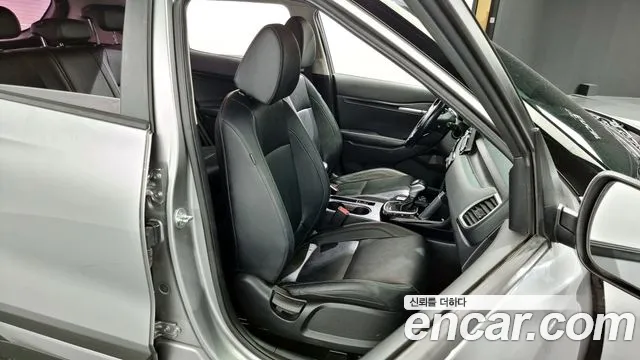 Kia Seltos 2021 Серый из Кореи, фото 3