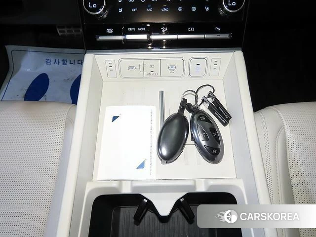 Hyundai Santa Fe (MX5) 2025 Белый из Кореи, фото 3