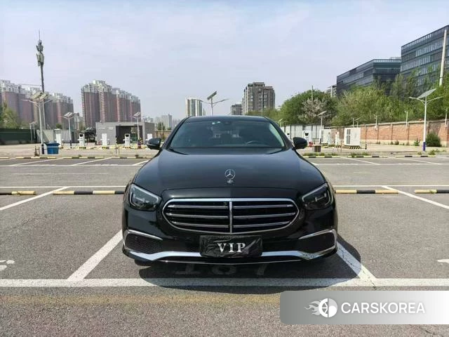 Mercedes-Benz E-class 2022 Черный из Китая, фото 3