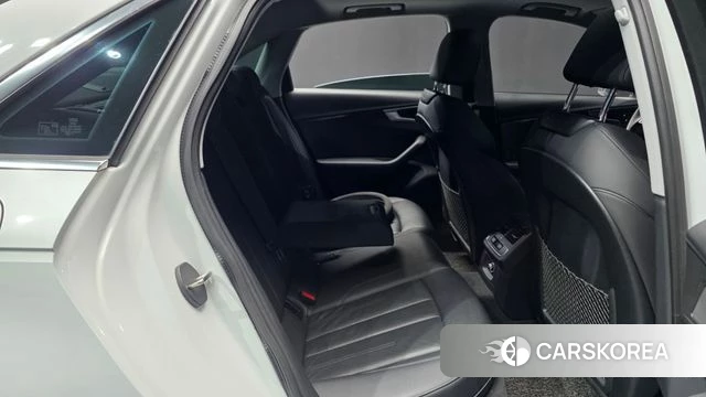 Audi A4 (B9) 2018 Белый из Кореи, фото 3