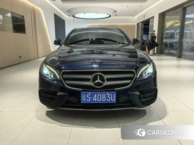 Mercedes-Benz E-class id 4220570 из Китая 3