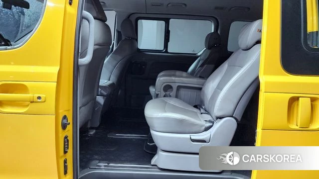 Hyundai The New Grand Starex 2018 Желтый из Кореи, фото 3