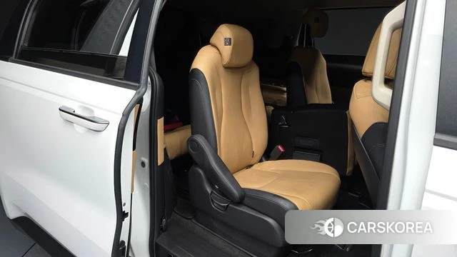 Kia Carnival 4th generation 2023 Белый из Кореи, фото 3