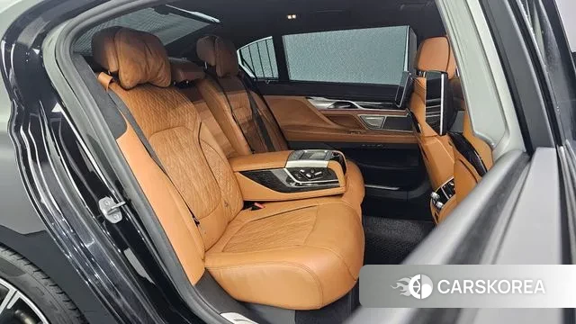 BMW 7 Series (G11) 2021 Черный из Кореи, фото 3