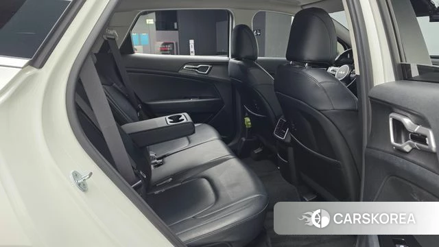 Kia Sportage 5th Generation 2022 Белый из Кореи, фото 3