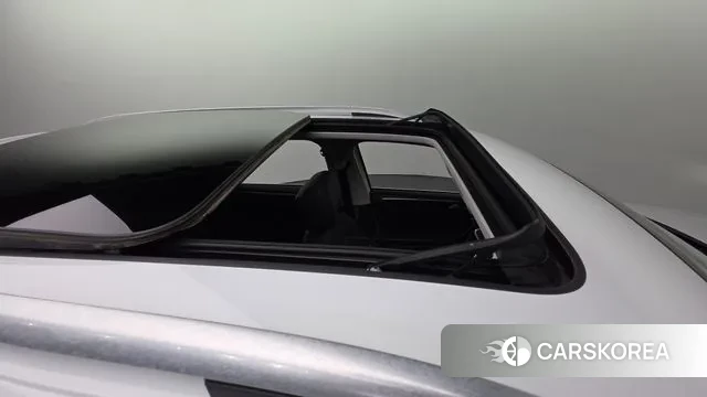 Volkswagen Tiguan second Generation 2022 Белый из Кореи, фото 3