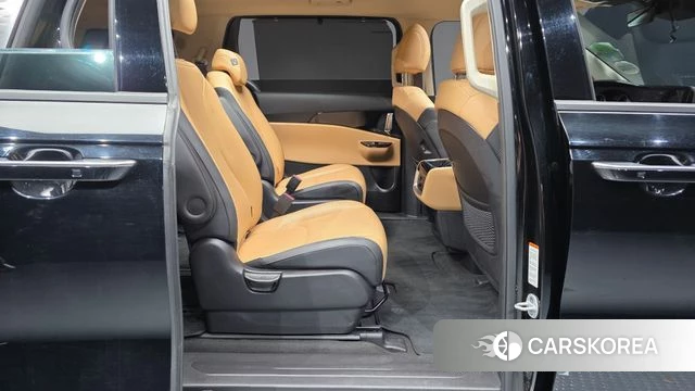 Kia Carnival 4th generation 2023 Черный из Кореи, фото 3