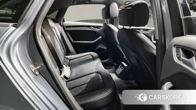 Audi New A3 2020 Серый из Кореи, фото 3