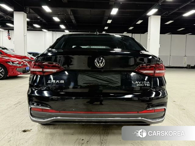 Volkswagen Lavida 2022 Черный из Китая, фото 3