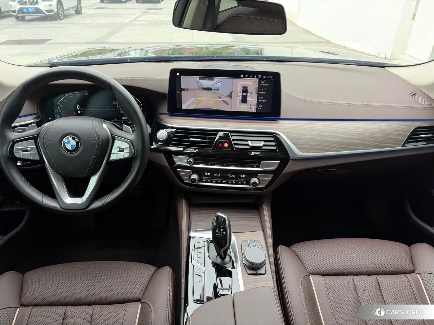 BMW 5 series 2022 Черный из Китая, фото 3