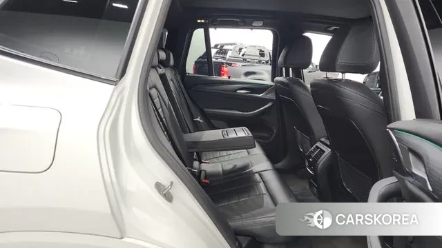 BMW X3 (G01) id 2969479 из Кореи 3