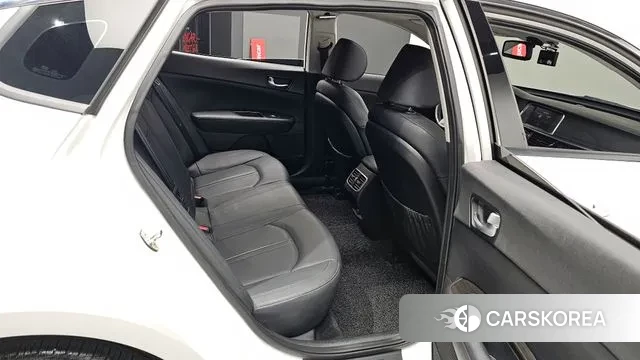 Kia The New K5 2nd generation 2018 Белый из Кореи, фото 3