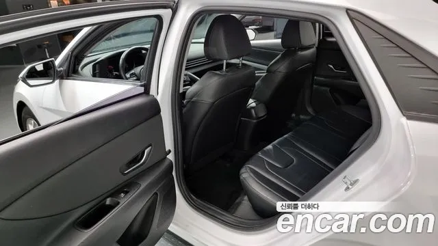 Hyundai Avante (CN7) 2021 Белый из Кореи, фото 3