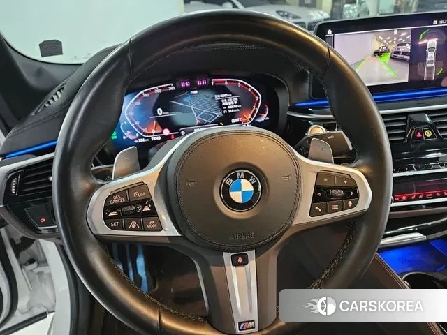 BMW 5 Series (G30) 2022 Белый из Кореи, фото 3