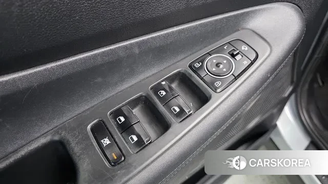 Hyundai Santa Fe TM 2018 Серебряный из Кореи, фото 3