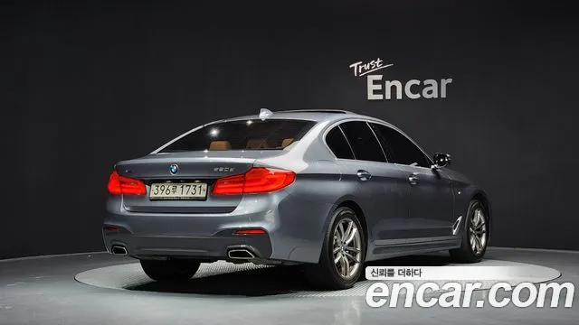 BMW 5 Series (G30) 2018 Серебряный из Кореи, фото 3