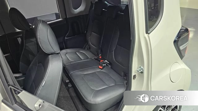 Kia The New Kia Ray 2023 Жемчужный цвет из Кореи, фото 3