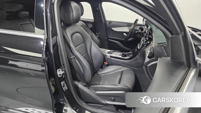 Mercedes-Benz GLC-Class X253 2021 Черный из Кореи, фото 3